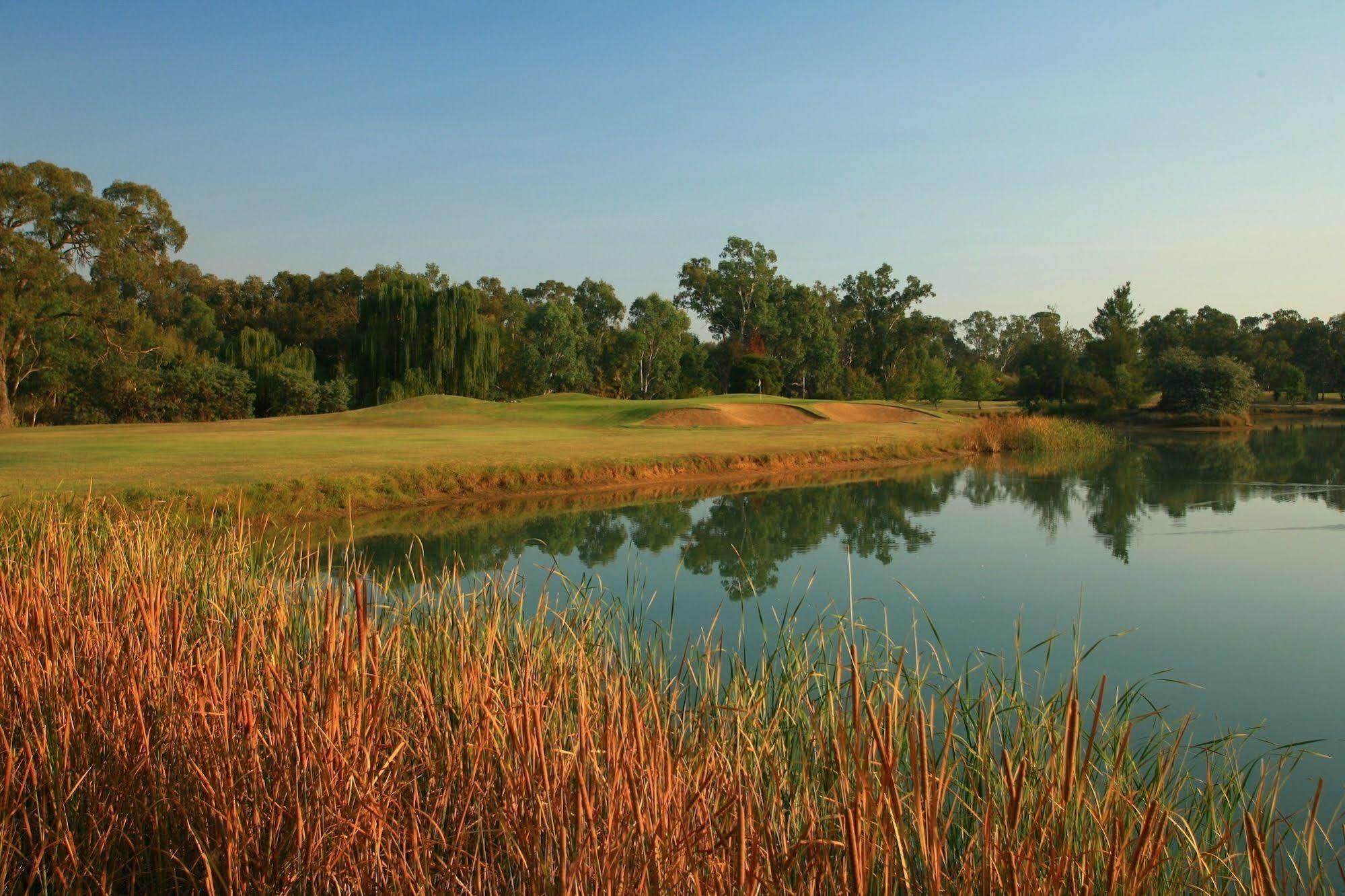 Thurgoona Country Club Resort Luaran gambar