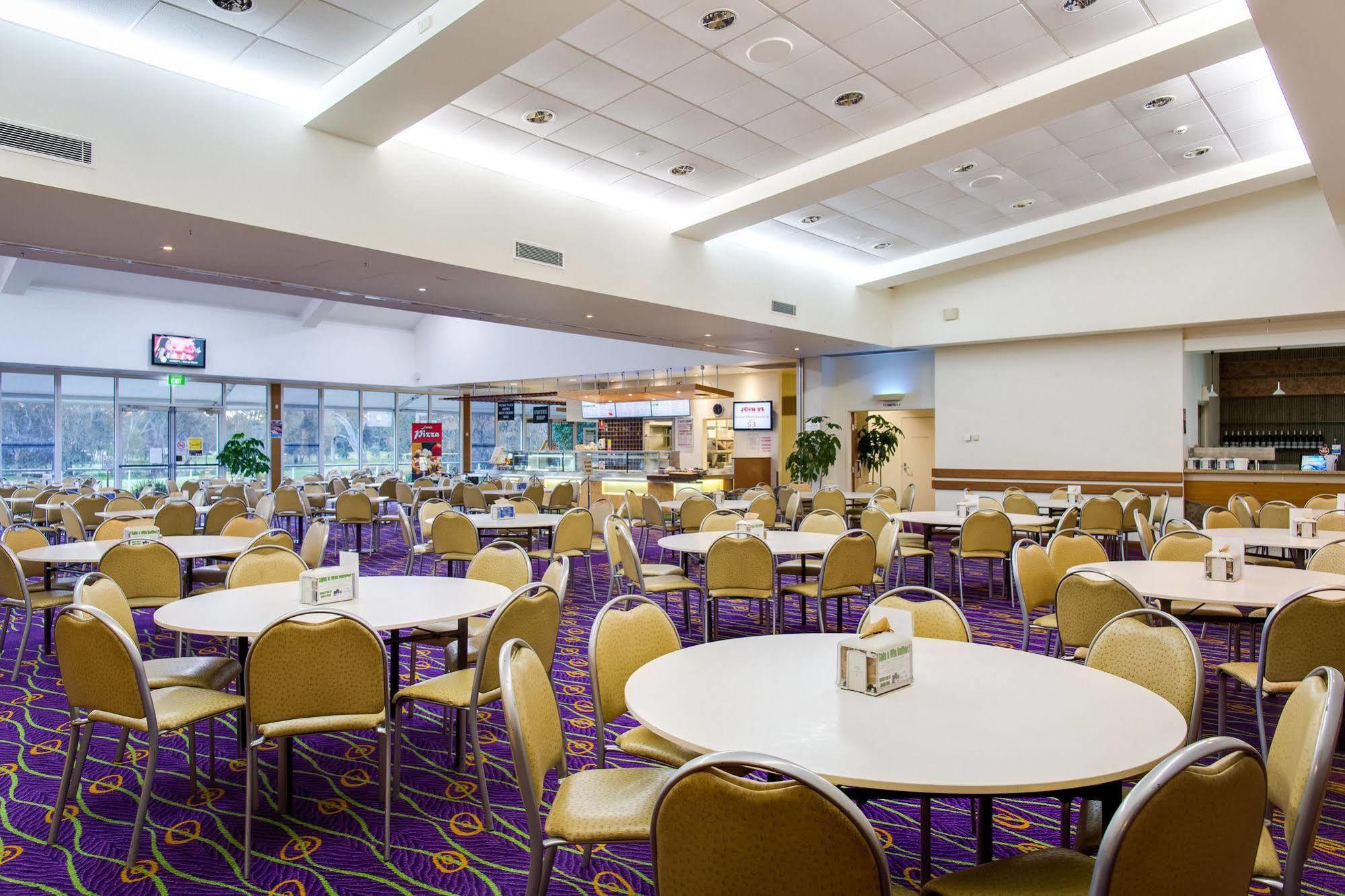 Thurgoona Country Club Resort Luaran gambar